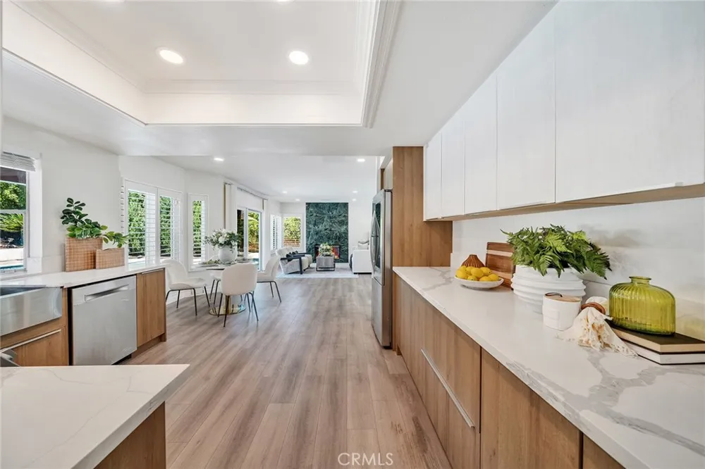919 W 14th st Upland, CA 91786