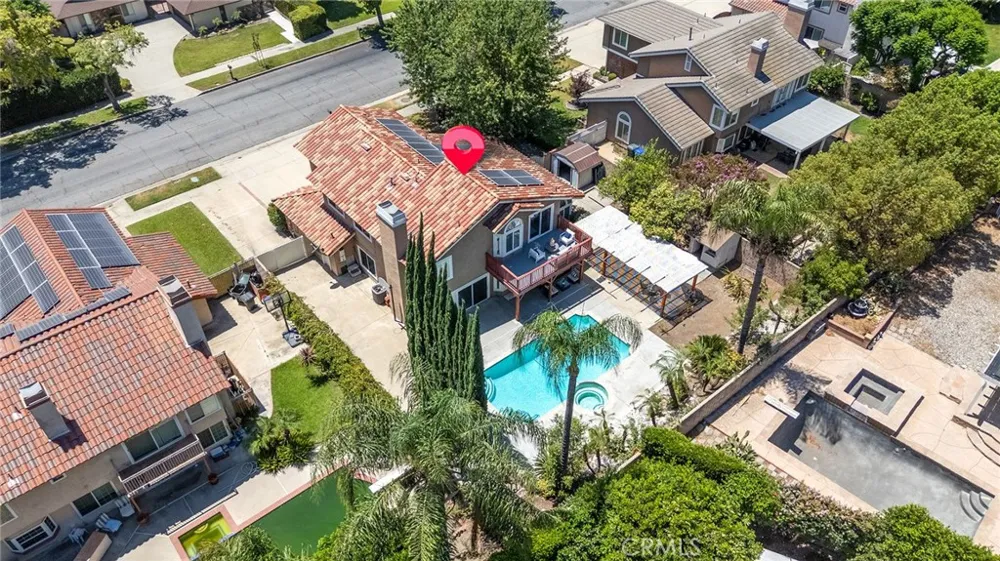 919 W 14th st Upland, CA 91786