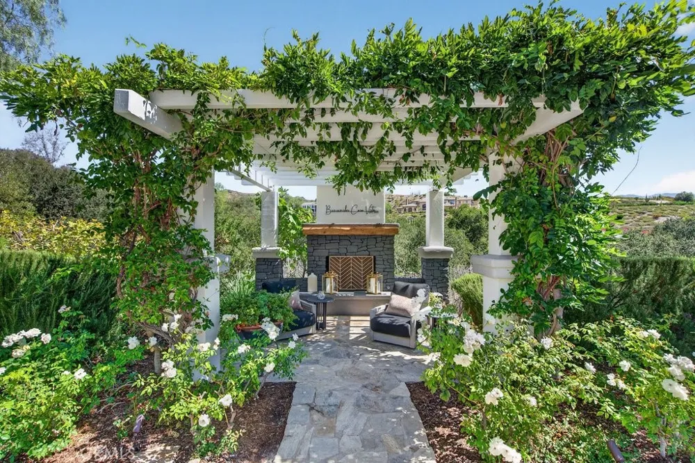 30832 Via Vista Coto de Caza, CA 92679