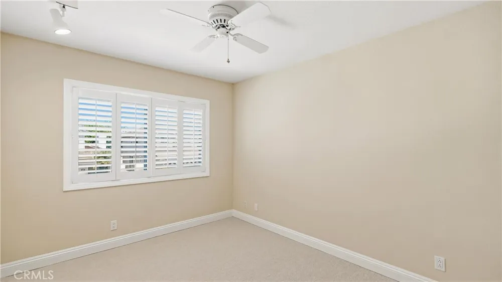 44 Silkberry Irvine, CA 92614
