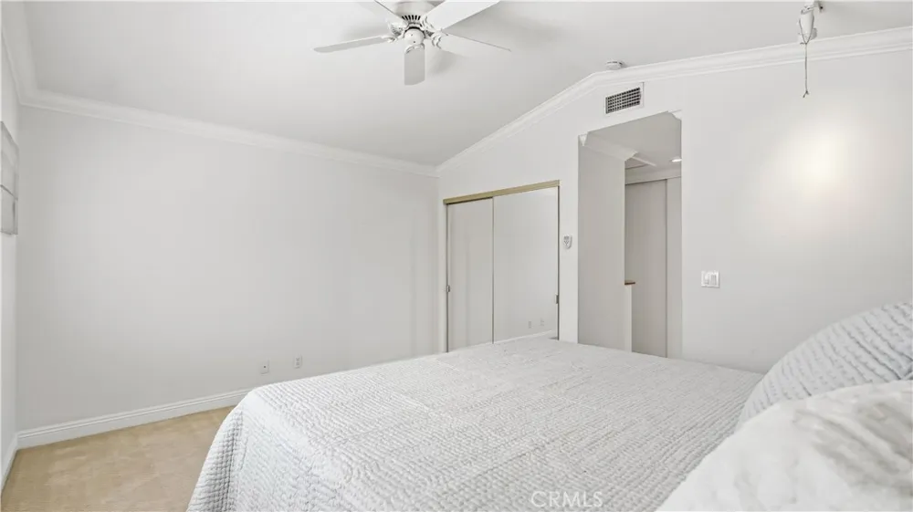 44 Silkberry Irvine, CA 92614