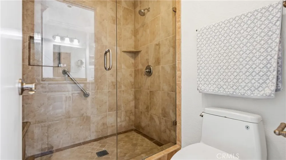 44 Silkberry Irvine, CA 92614