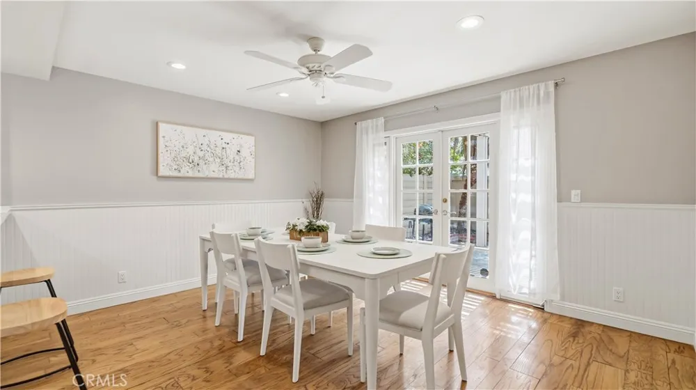 44 Silkberry Irvine, CA 92614