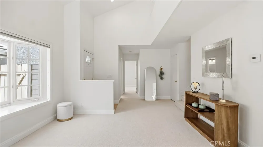 44 Silkberry Irvine, CA 92614
