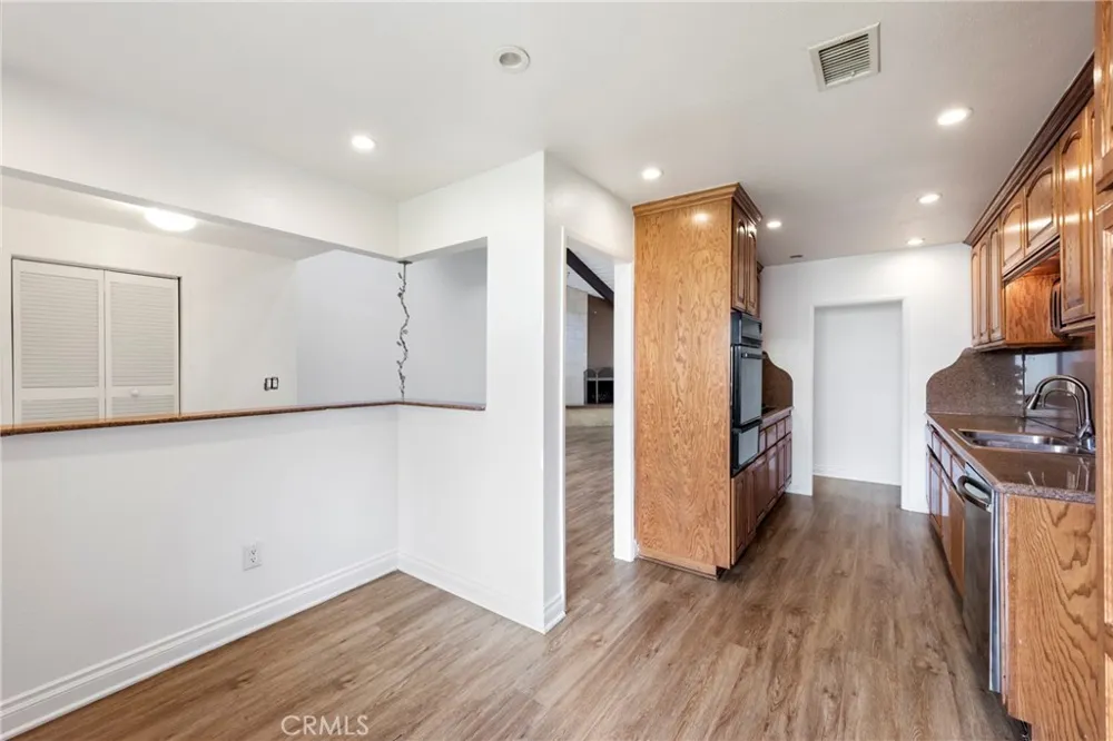 2011 W Katella #45 Anaheim, CA 92804