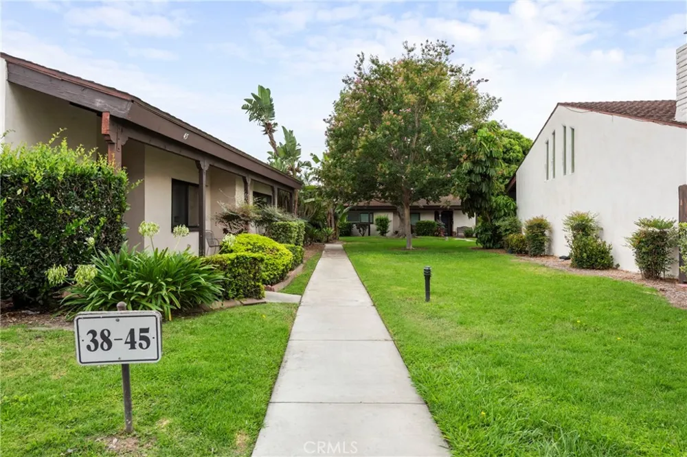 2011 W Katella #45 Anaheim, CA 92804