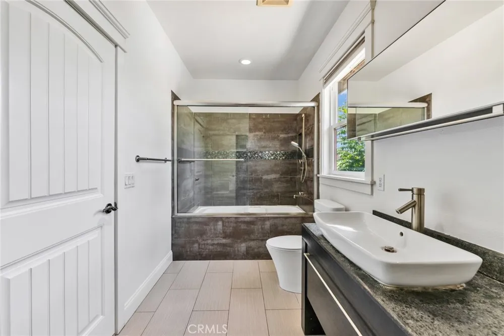 1590 Locust Pasadena, CA 91106