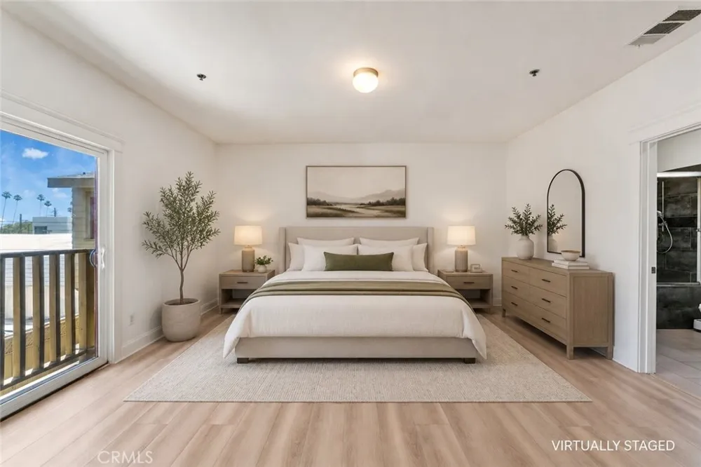 1590 Locust Pasadena, CA 91106