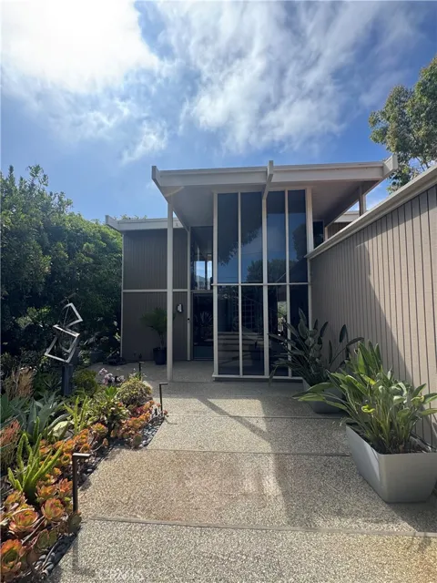 1494 Bluebird Canyon Drive