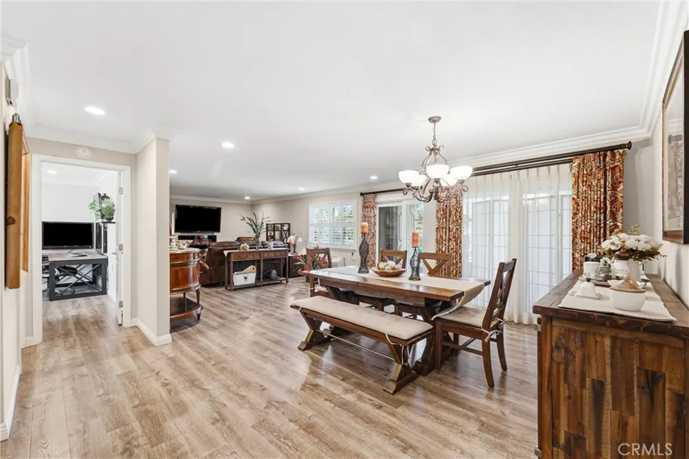 2355 Via Mariposa W #2C Laguna Woods, CA 92637