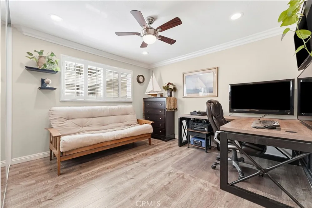 2355 Via Mariposa W #2C Laguna Woods, CA 92637