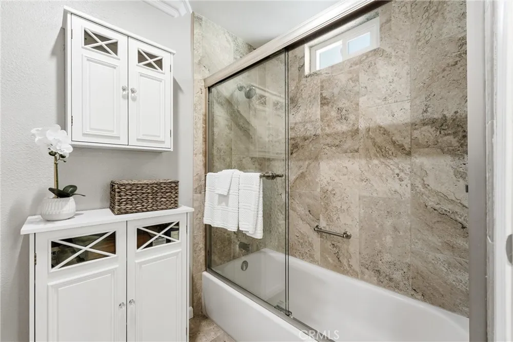 2355 Via Mariposa W #2C Laguna Woods, CA 92637