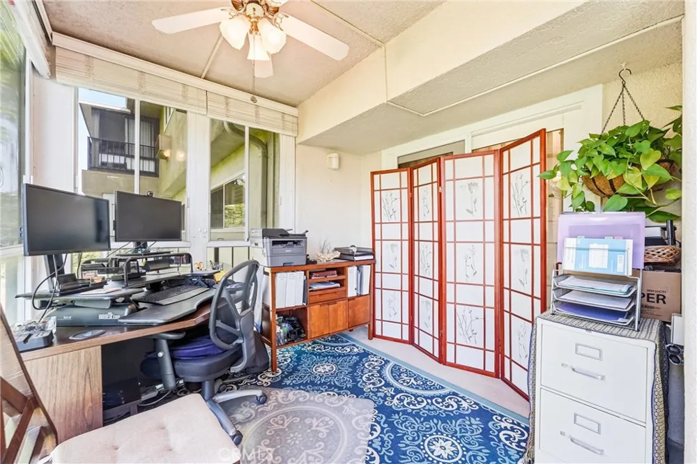 2355 Via Mariposa W #2C Laguna Woods, CA 92637
