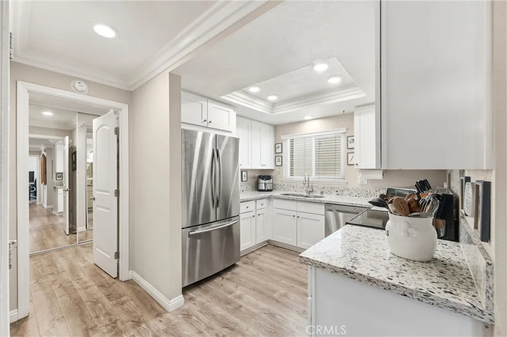 2355 Via Mariposa W #2C Laguna Woods, CA 92637