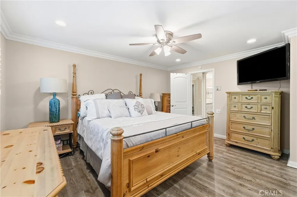 2355 Via Mariposa W #2C Laguna Woods, CA 92637