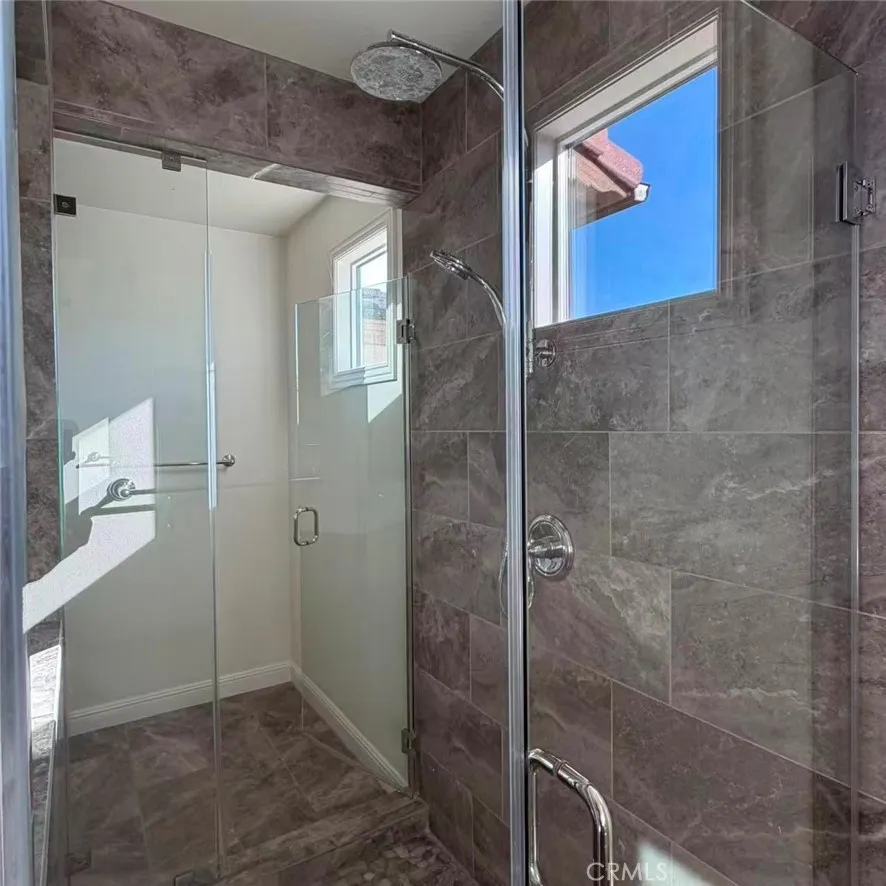 21 Barberry Lake Forest, CA 92630