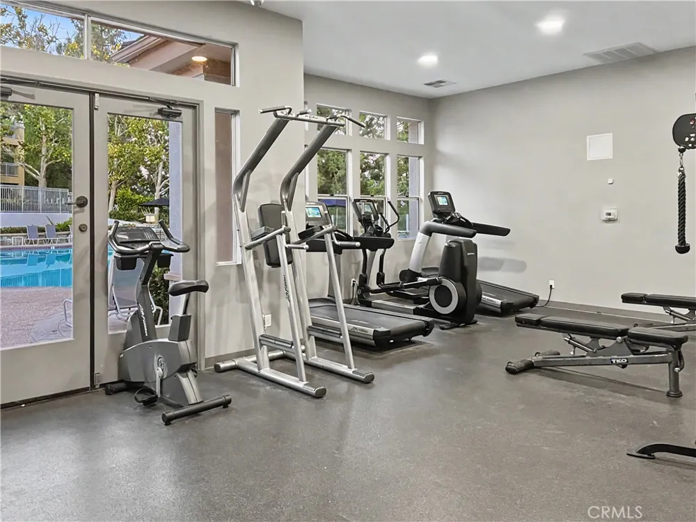 17 Woodcrest Aliso Viejo, CA 92656