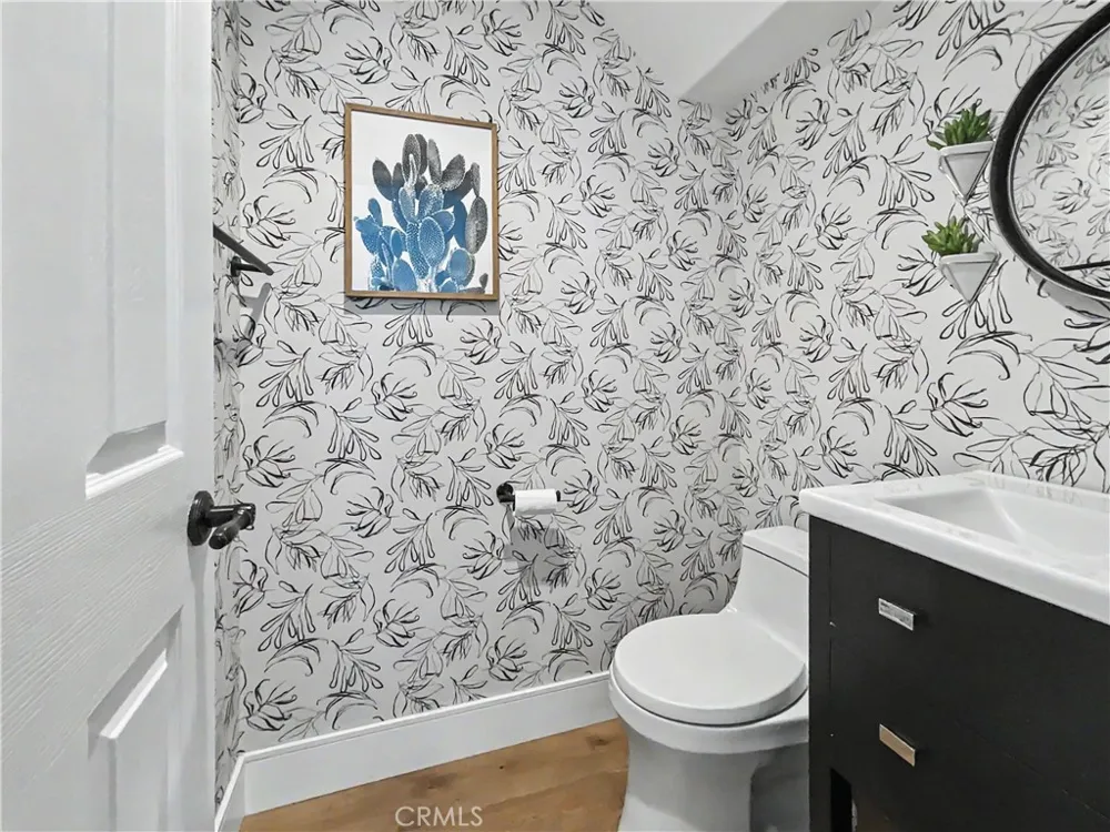 17 Woodcrest Aliso Viejo, CA 92656
