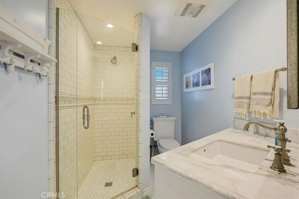2128 Miramar Drive Newport Beach, CA 92661