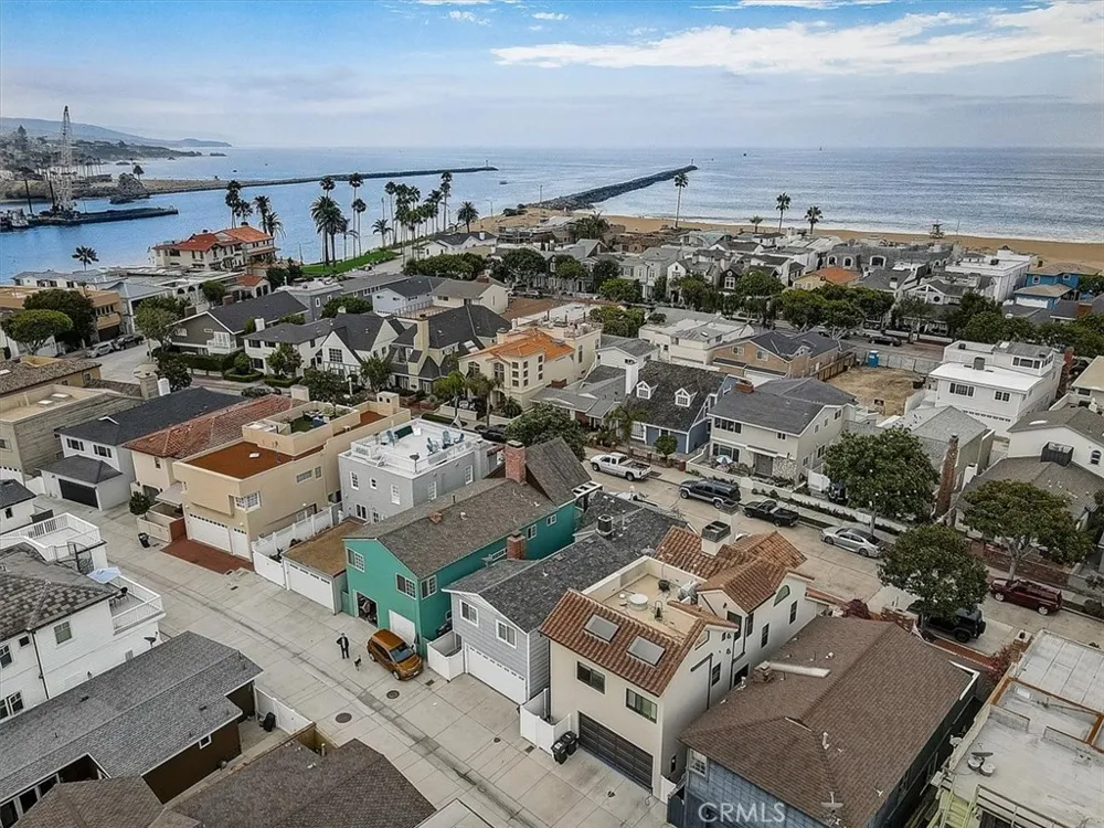 2128 Miramar Drive Newport Beach, CA 92661