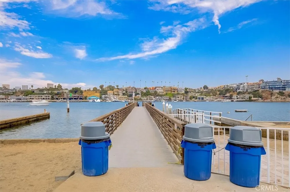 2128 Miramar Drive Newport Beach, CA 92661