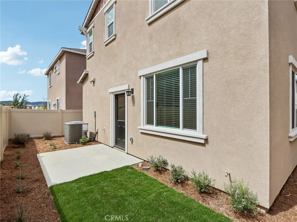 40112 Campos Elegantes Temecula, CA 92591