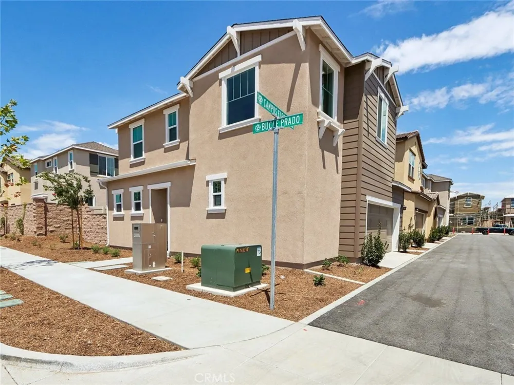 40101 Campos Elegantes Temecula, CA 92591