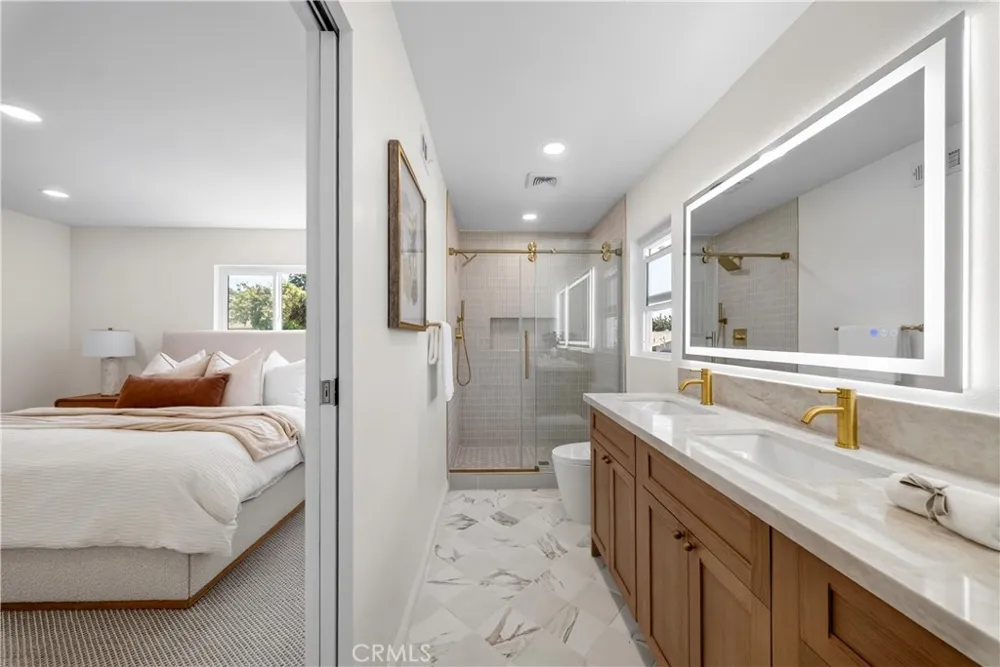 1319 Las Lomas Brea, CA 92821