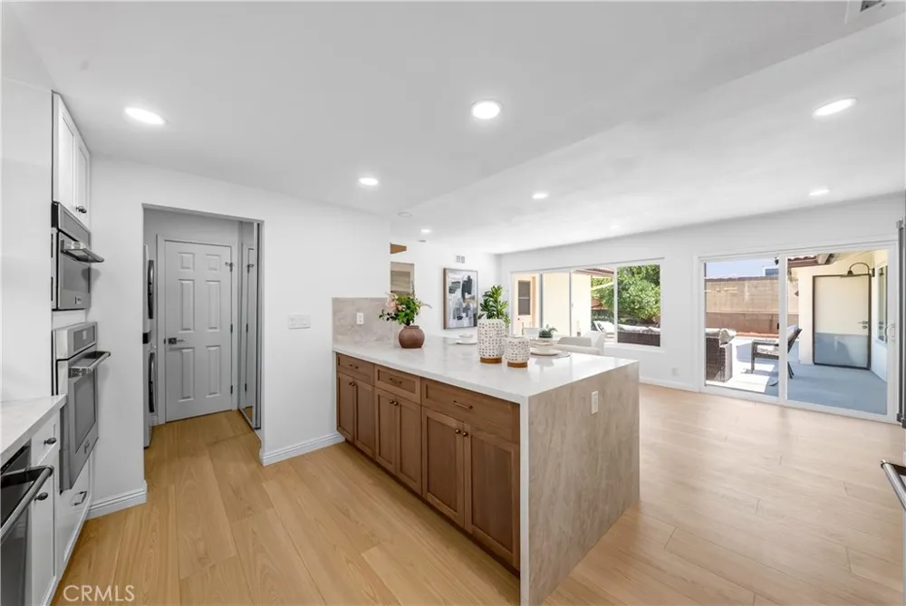 1319 Las Lomas Brea, CA 92821