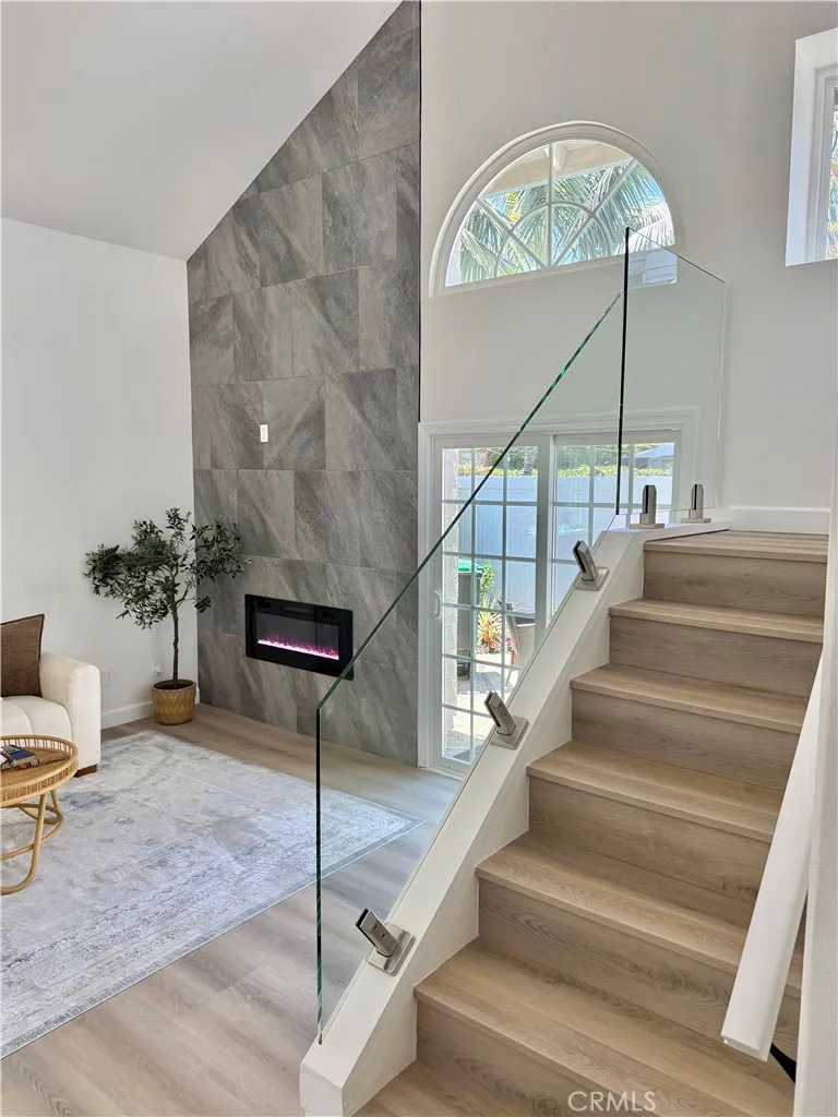 2687 Orange #b Costa Mesa, CA 92627