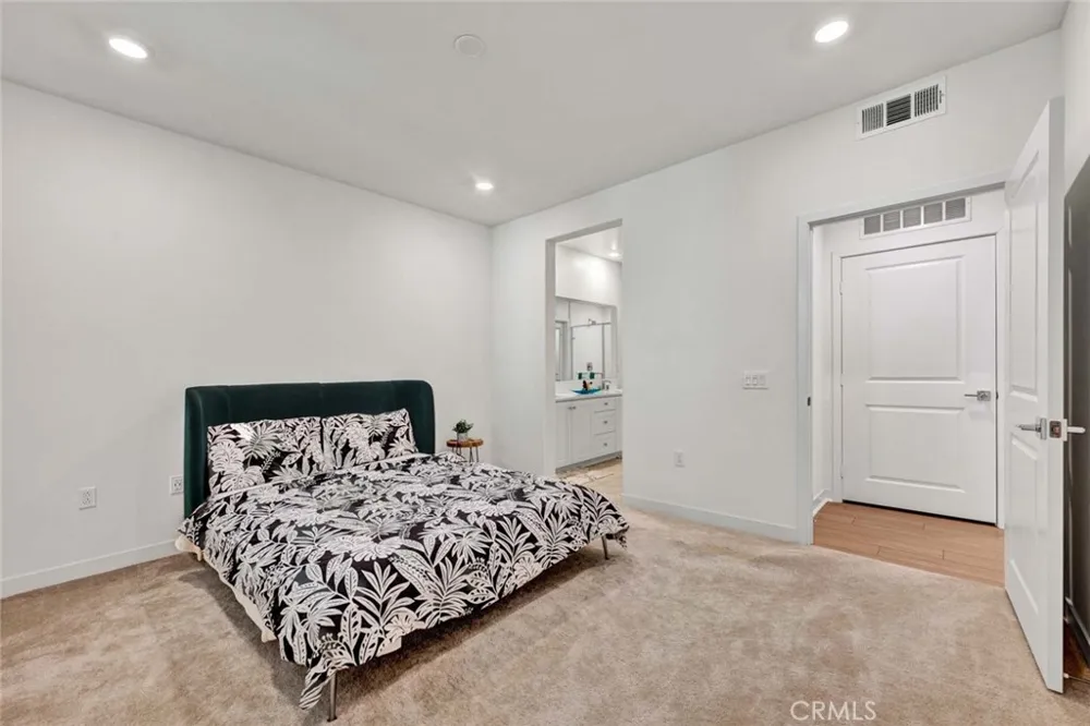 1300 Lasso Way #103 Rancho Mission Viejo, CA 92694