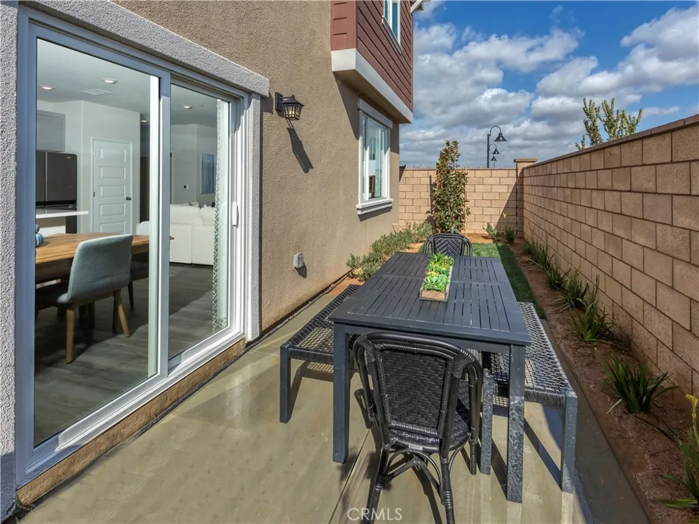 40106 Campos Elegantes Temecula, CA 92591