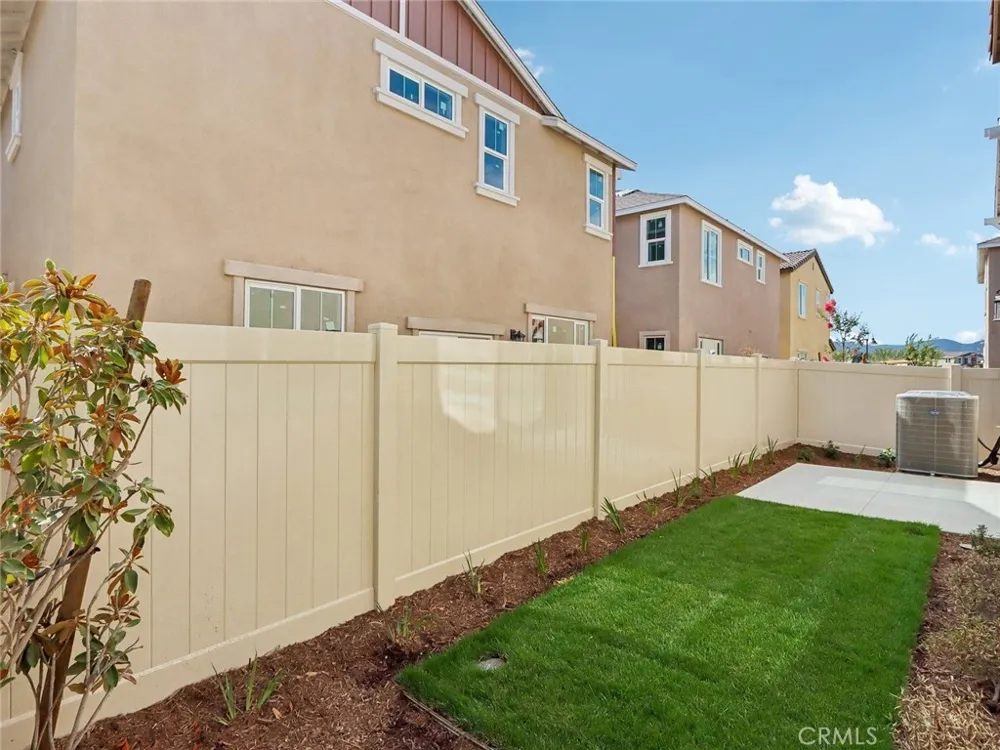 40106 Campos Elegantes Temecula, CA 92591