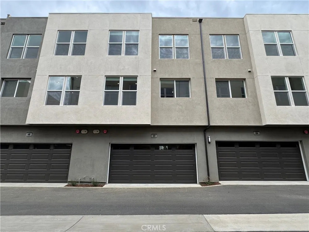 652 E Fourth Street Pomona, CA 91766