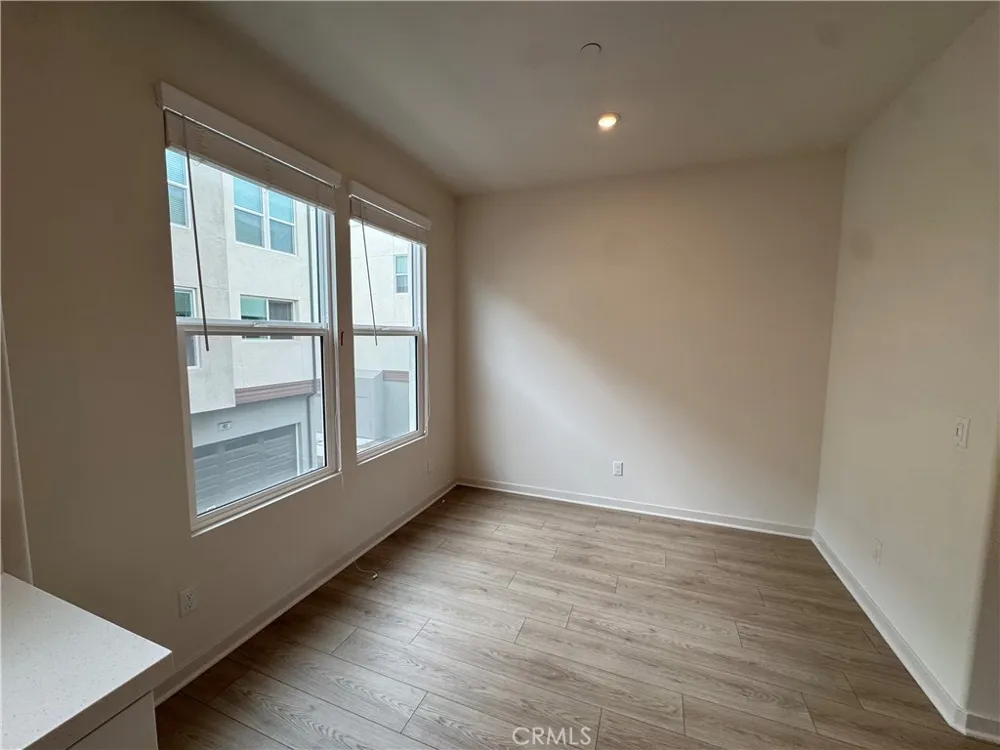 652 E Fourth Street Pomona, CA 91766