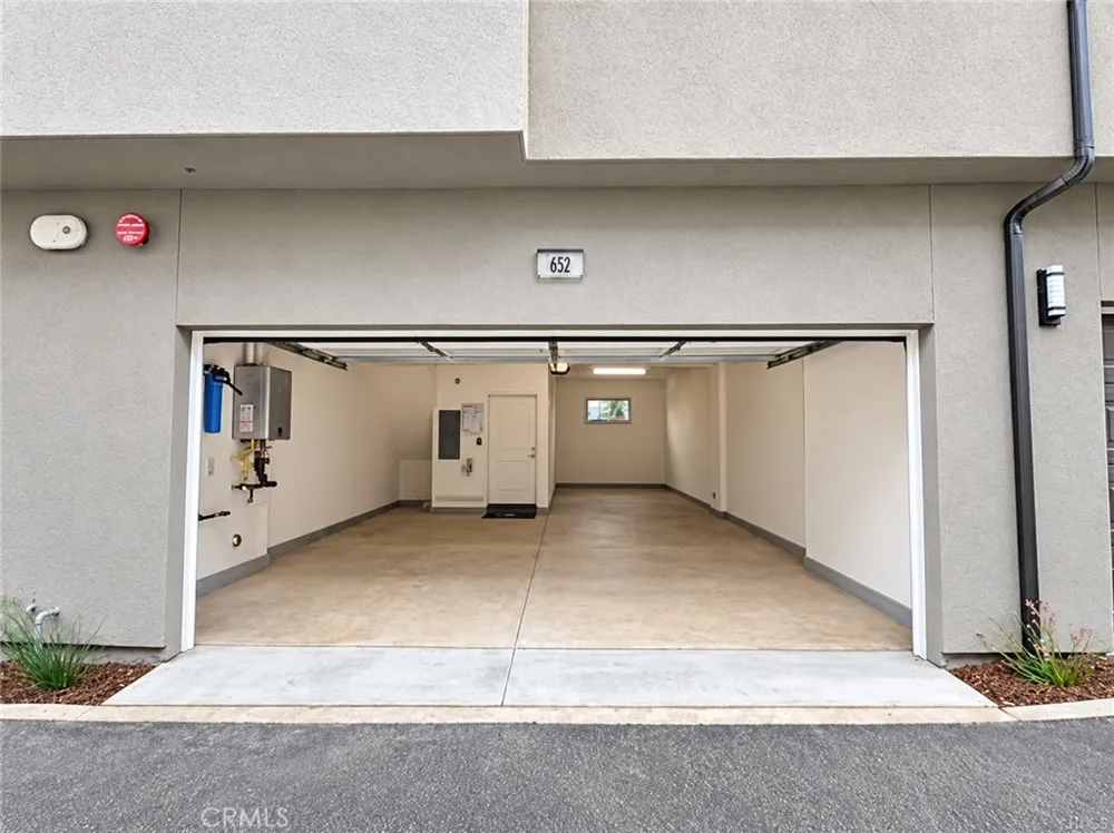 652 E Fourth Street Pomona, CA 91766