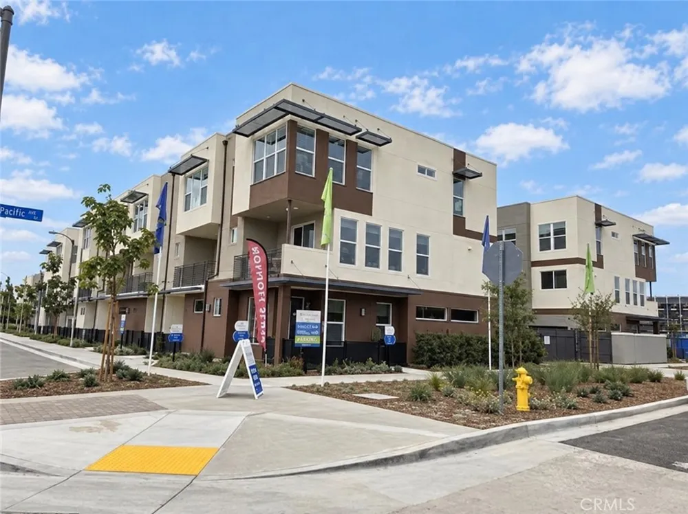 652 E Fourth Street Pomona, CA 91766