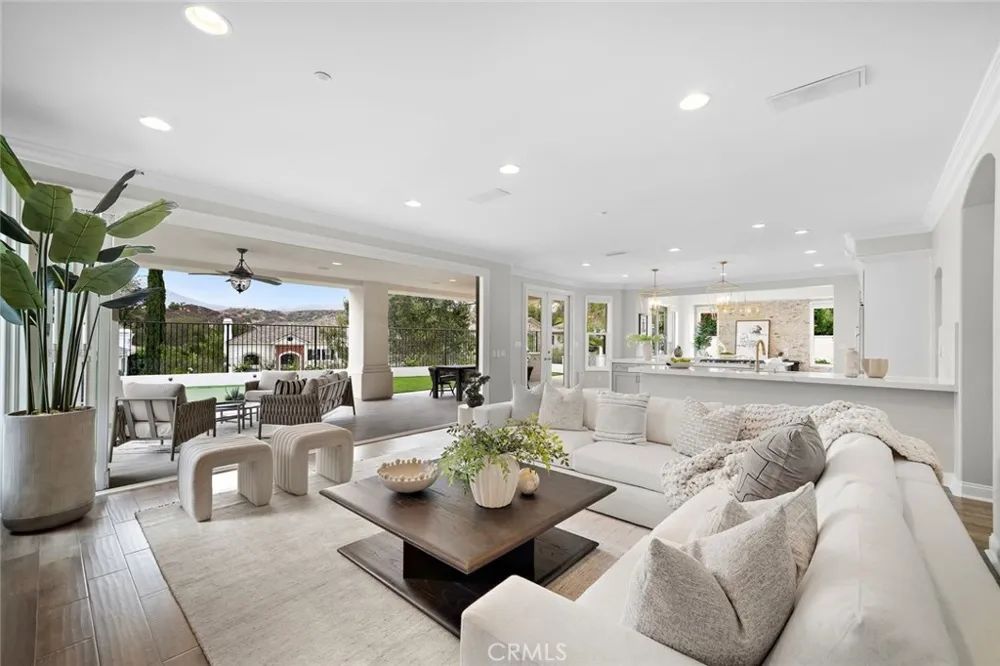 1 Rue Cezanne Coto de Caza, CA 92679