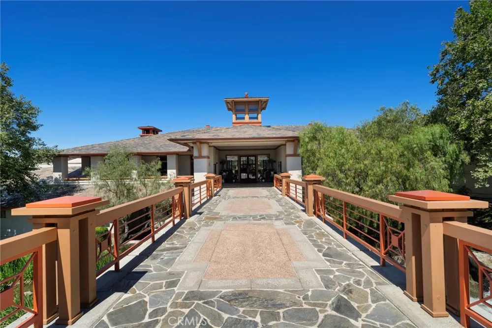1 Rue Cezanne Coto de Caza, CA 92679
