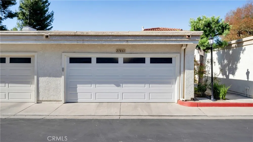 27861 Esporlas Mission Viejo, CA 92692