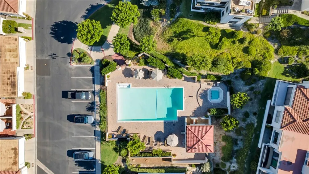 27861 Esporlas Mission Viejo, CA 92692