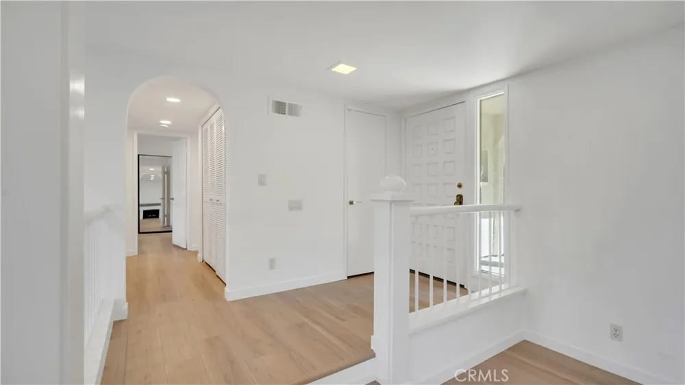 27861 Esporlas Mission Viejo, CA 92692