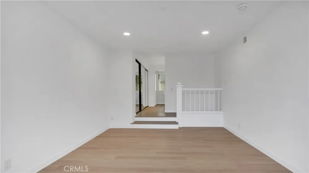 27861 Esporlas Mission Viejo, CA 92692