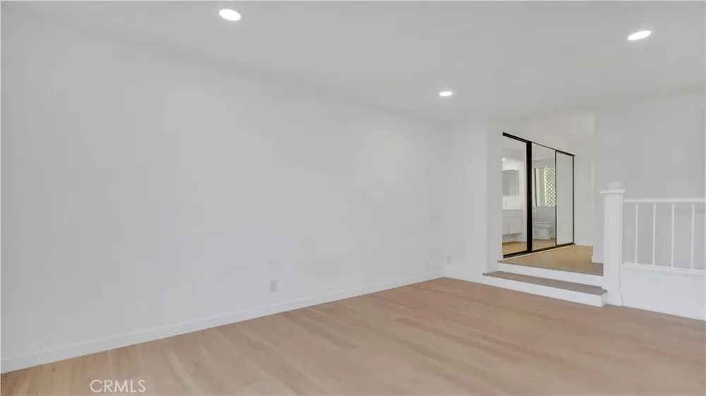 27861 Esporlas Mission Viejo, CA 92692