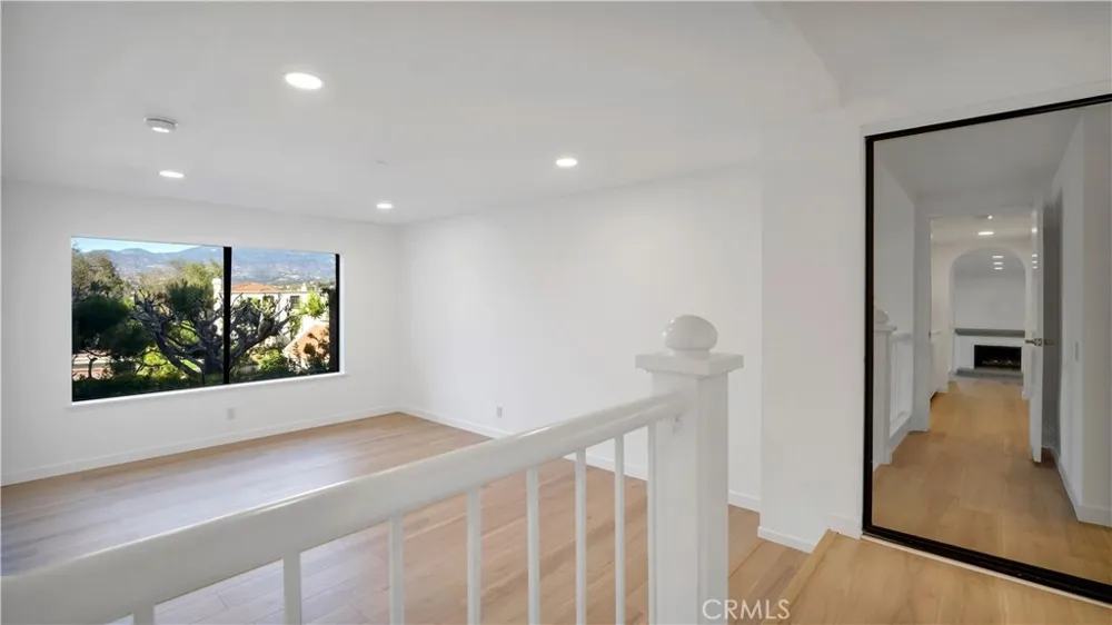 27861 Esporlas Mission Viejo, CA 92692