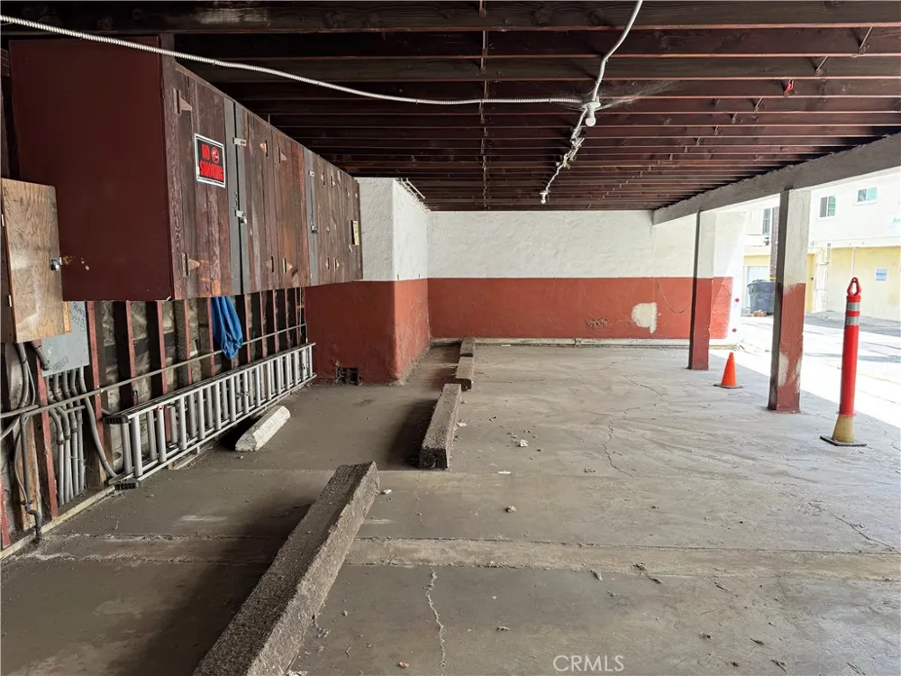1118 15th St. Santa Monica, CA 90403