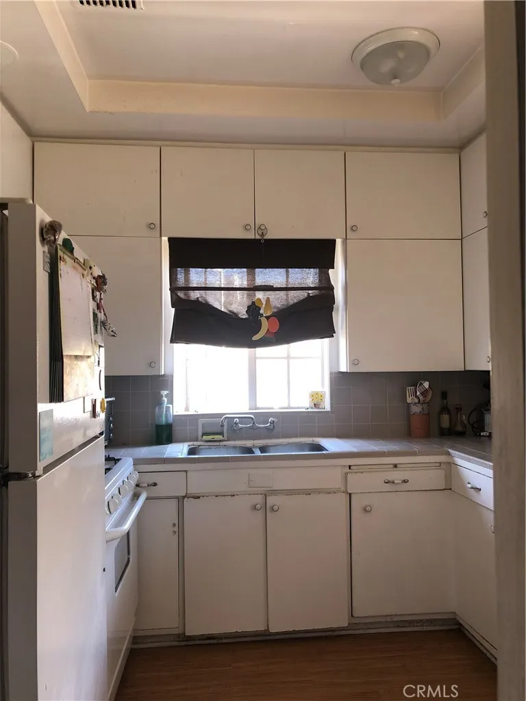 1118 15th St. Santa Monica, CA 90403