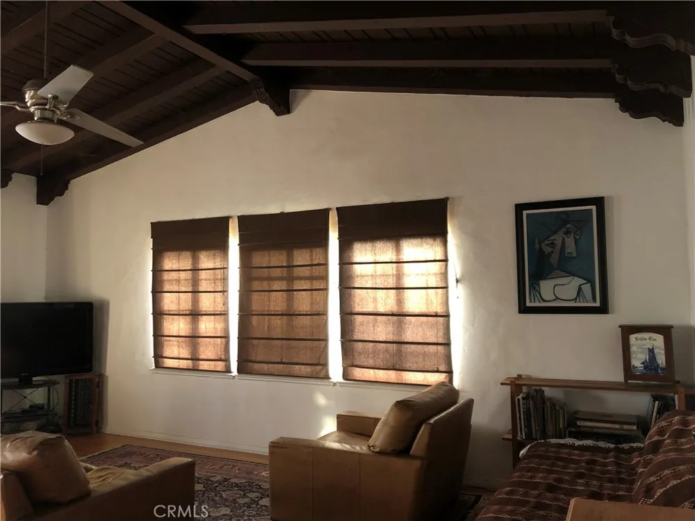 1118 15th St. Santa Monica, CA 90403