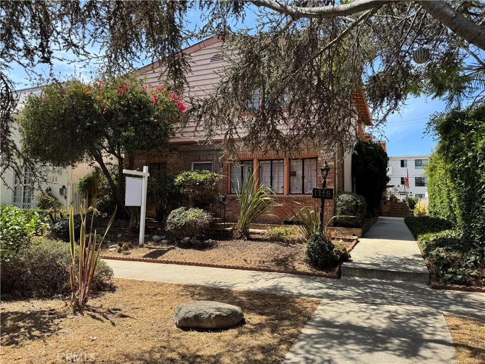 1118 15th St. Santa Monica, CA 90403