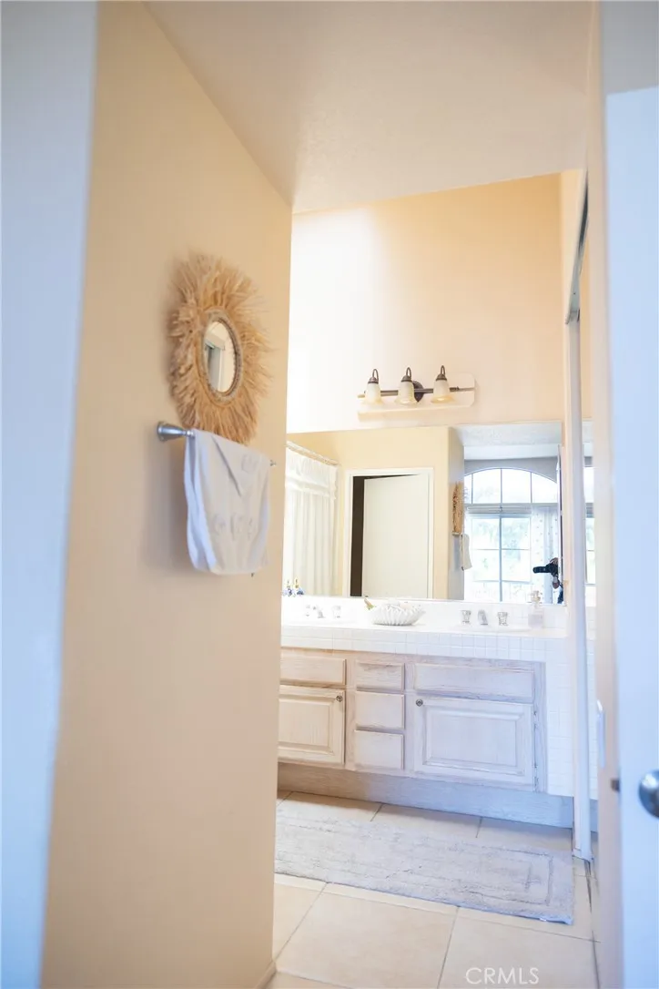 21 Bravo Aliso Viejo, CA 92656
